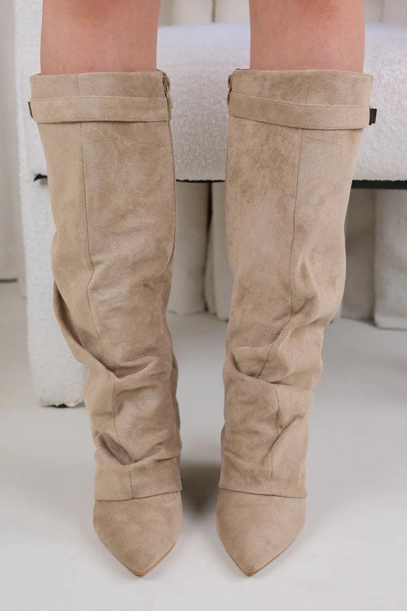 MIRAYA Shark Boots Slouch- Champagne
