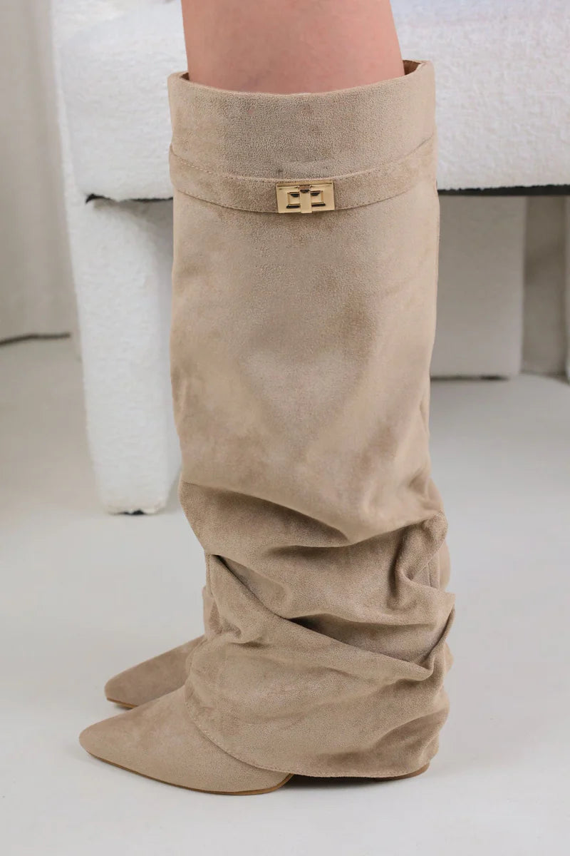 MIRAYA Shark Boots Slouch- Champagne